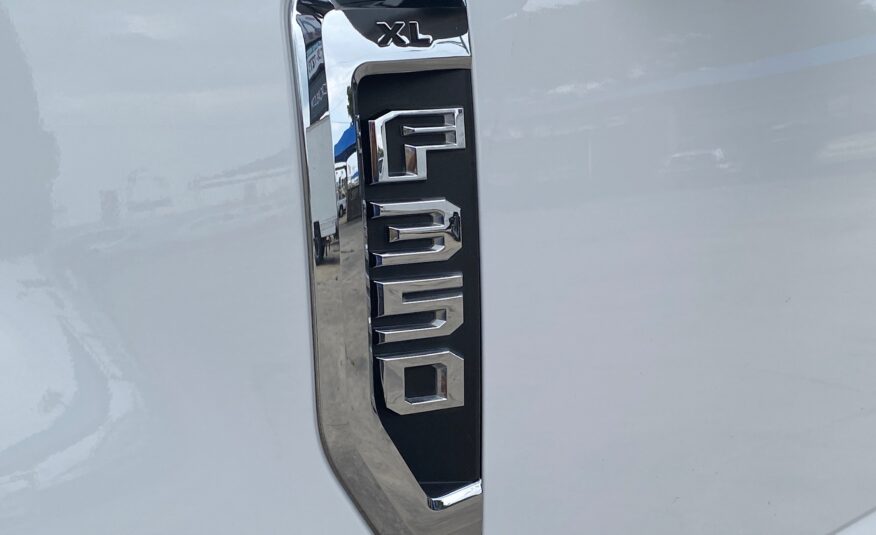 2019 Ford F-350 Super Duty Crew Cab Long Bed XL