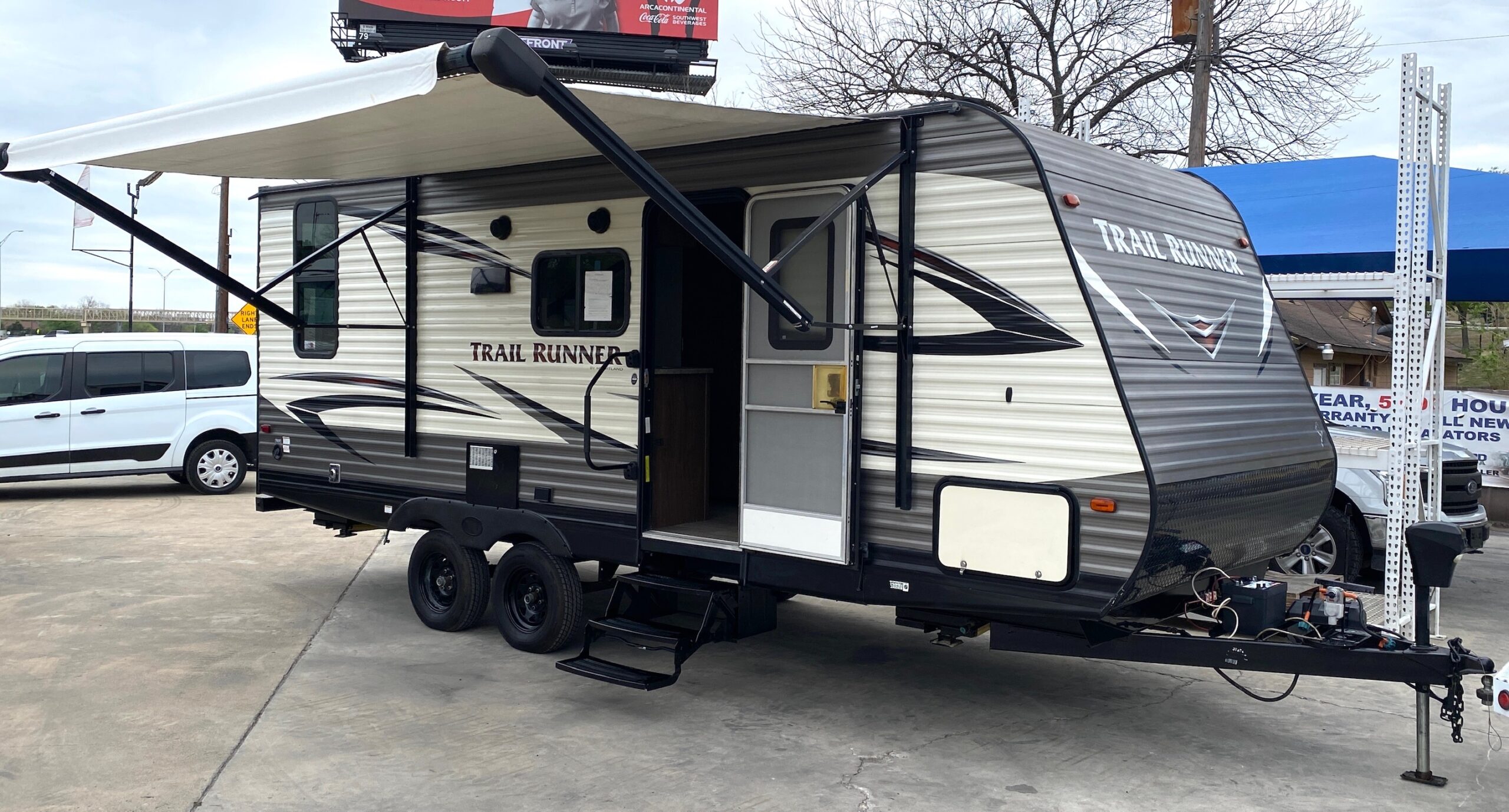 2018 Heartland Trail Runner 25ft Travel Trailer FA Commercial
