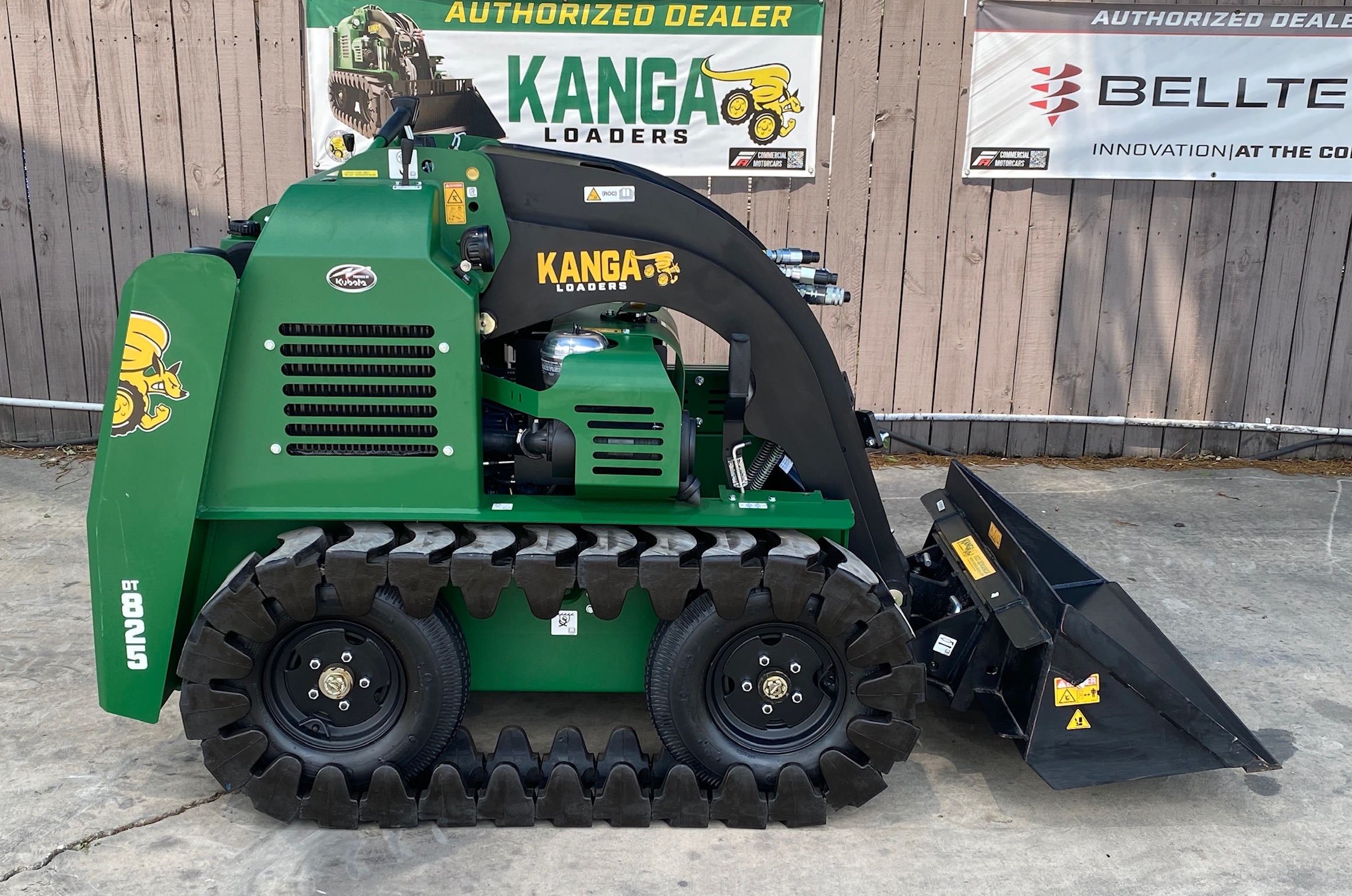 KANGA DT-828 DIESEL TRACK LOADER