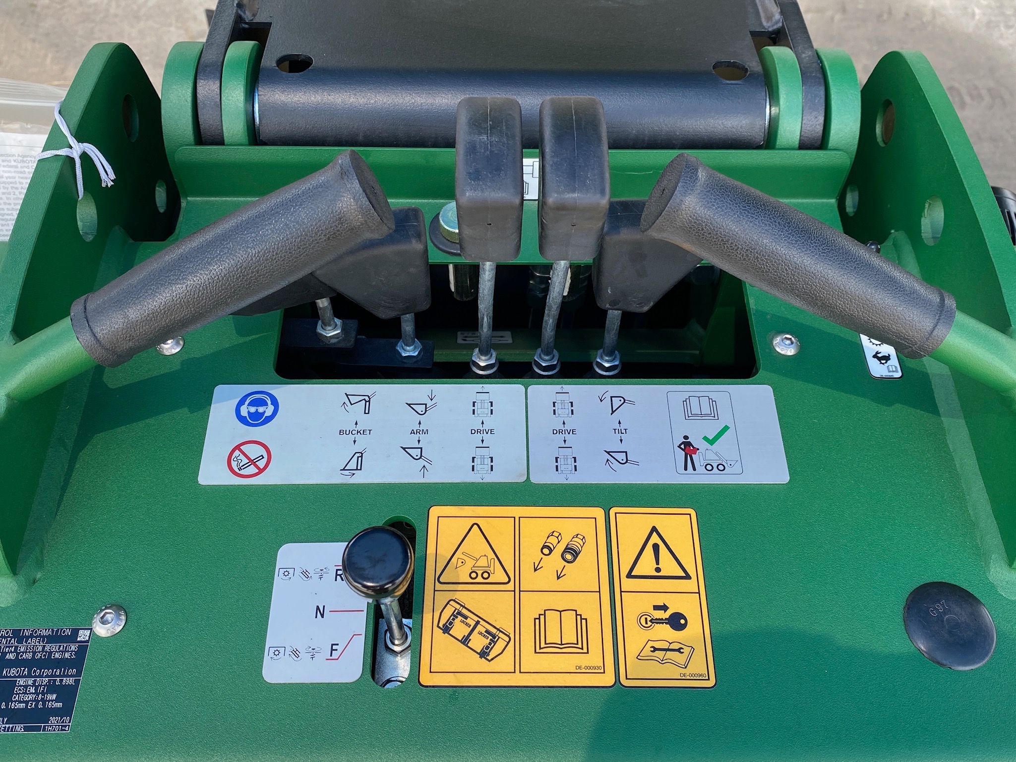 KANGA DT-828 DIESEL TRACK LOADER
