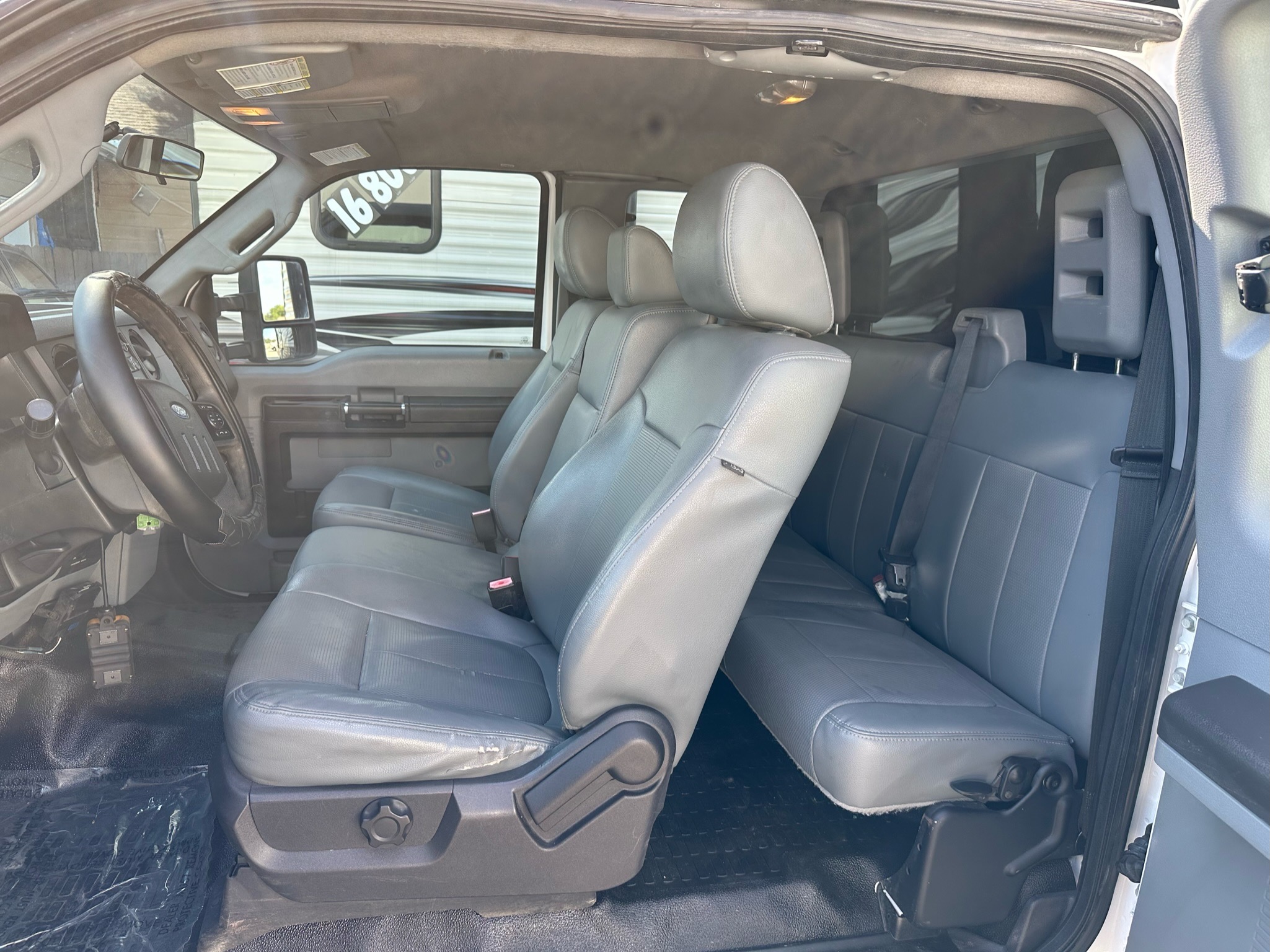 2016 FORD F-550 SUPER CAB 4-DOOR  ___  NEW LANDSCAPE DUMP BED ! __ 1-OWNER TRUCK !