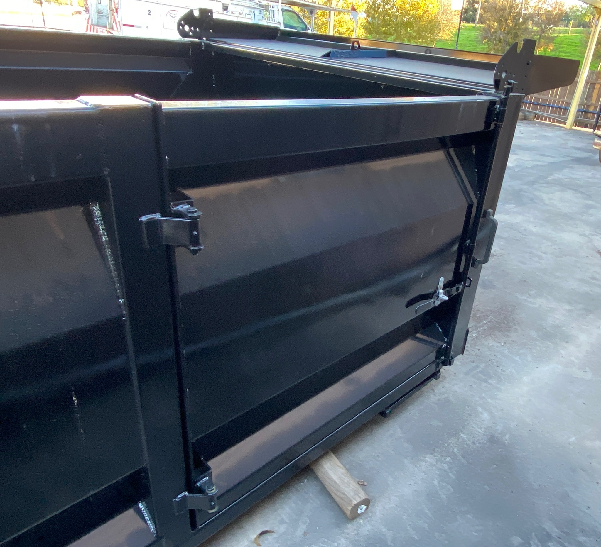 New Brandon MFG Landscape Dump Body