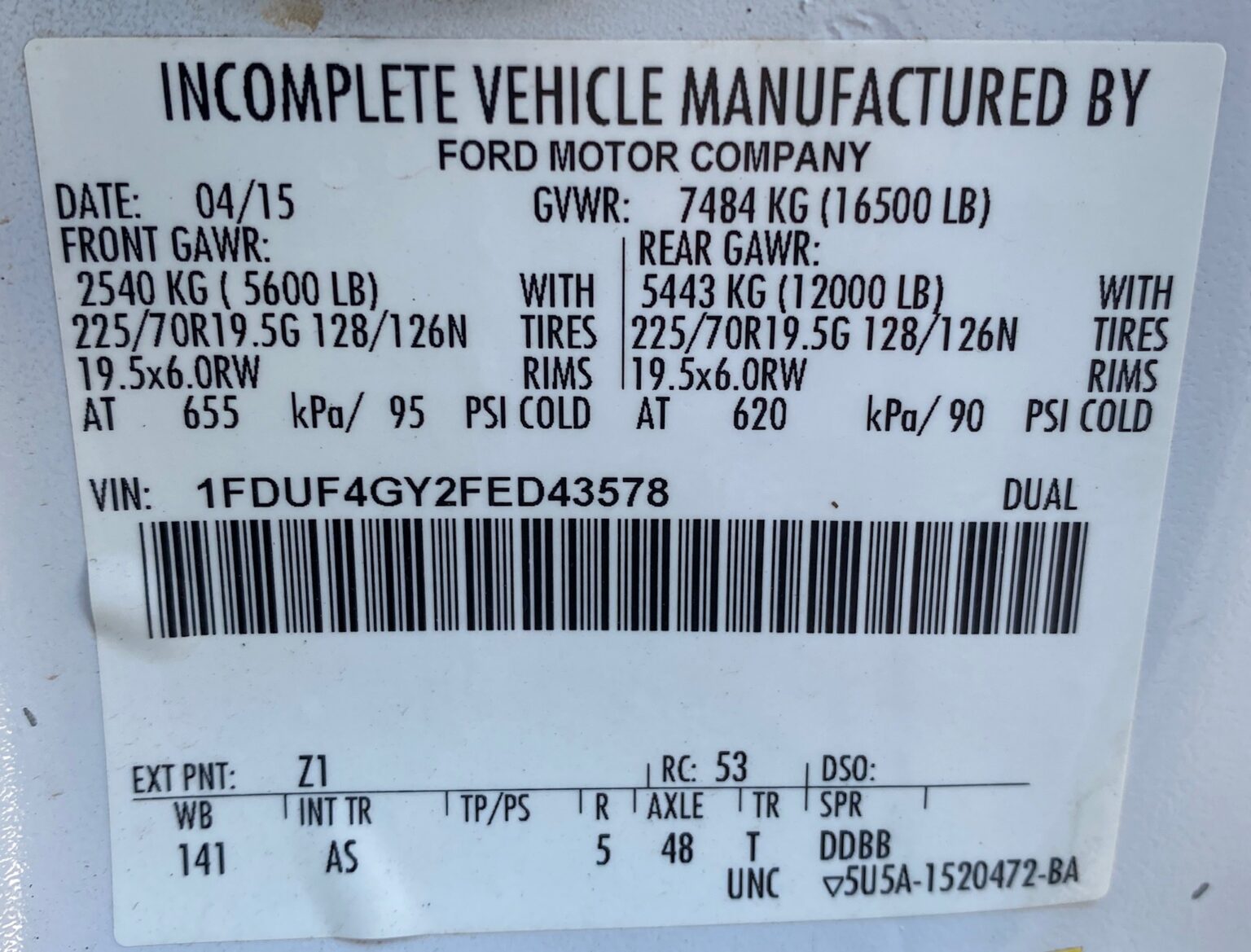 2015 Ford F-450 Super Duty 2WD Bucket Truck